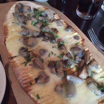 Vinoteca Poscol - Fontina mushroom flatbread - Wine Bars Near Me - Houston, Texas Vinoteca Poscol - Fontina mushroom flatbread - Wine Bars Near Me - Houston, Texas