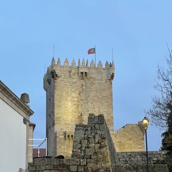 Castelo Hotel - The fort from the front entrance. - Hotels Near Me - Chaves, 17