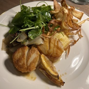Intercrew - Pan seared crispy scallops (2 only, was expecting 3 and didn't mind coz so good) - Cocktail Bars Near Me - Los Angeles, California