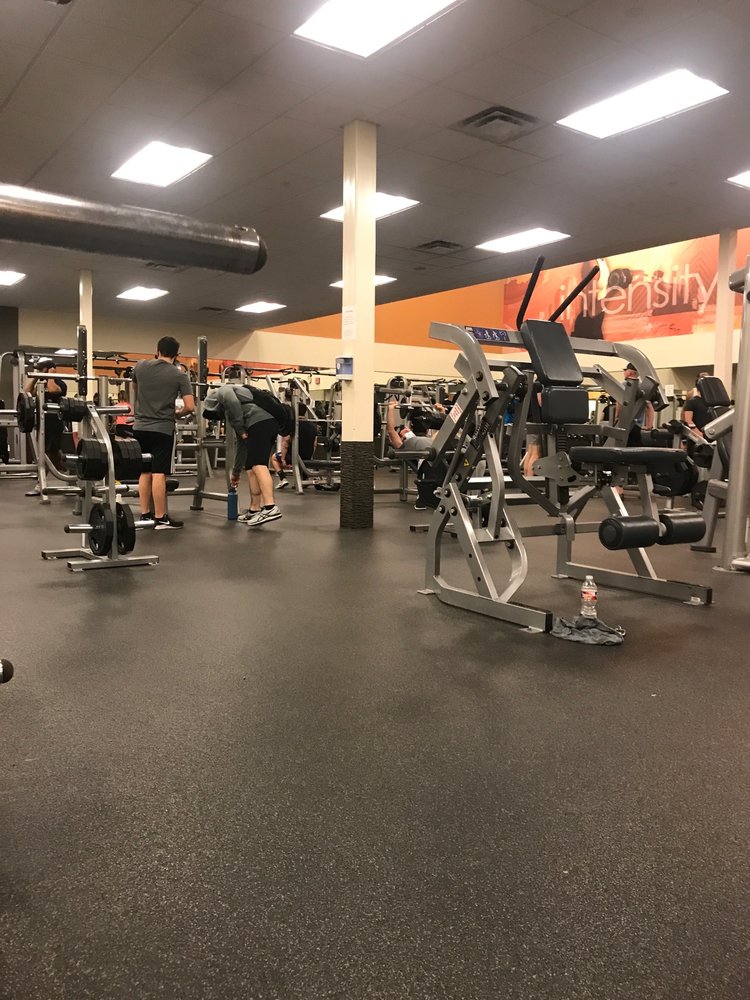 LA FITNESS 47 Reviews Gyms 1339 N Loop 1604 W, San Antonio, TX