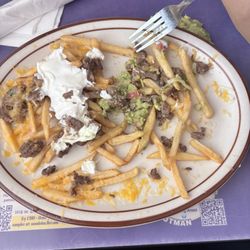 Olvera's Restaurant - Nacho fries asada