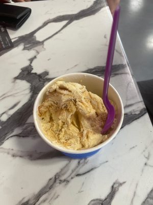 Mimi's Ice Cream & Coffee Shoppe by null