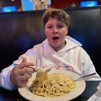 Massa's - Linguini carbonara - Italian Near Me - St Charles, Missouri Massa's - Linguini carbonara - Italian Near Me - St Charles, Missouri