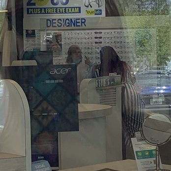 Stanton Optical - Manager and customer sans mask - Optometrists Near Me - Jacksonville, Florida Stanton Optical - Manager and customer sans mask - Optometrists Near Me - Jacksonville, Florida