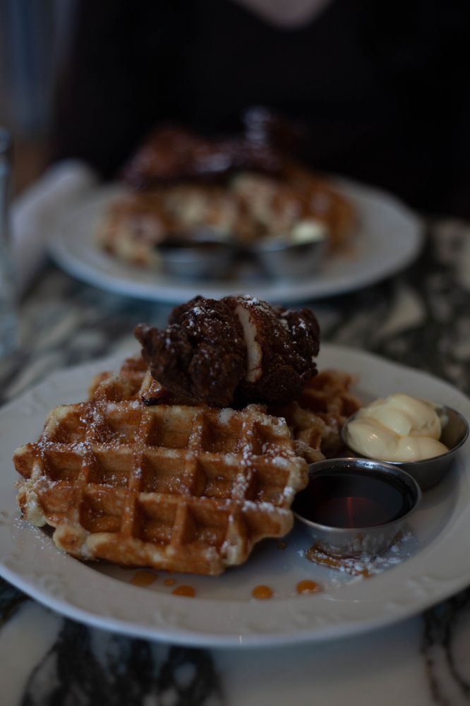 Social spots from Walnut Street Cafe