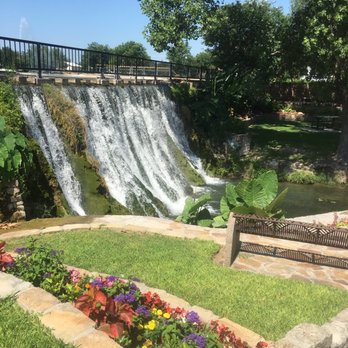 Mill Pond Park - Parks Near Me - San Saba, Texas