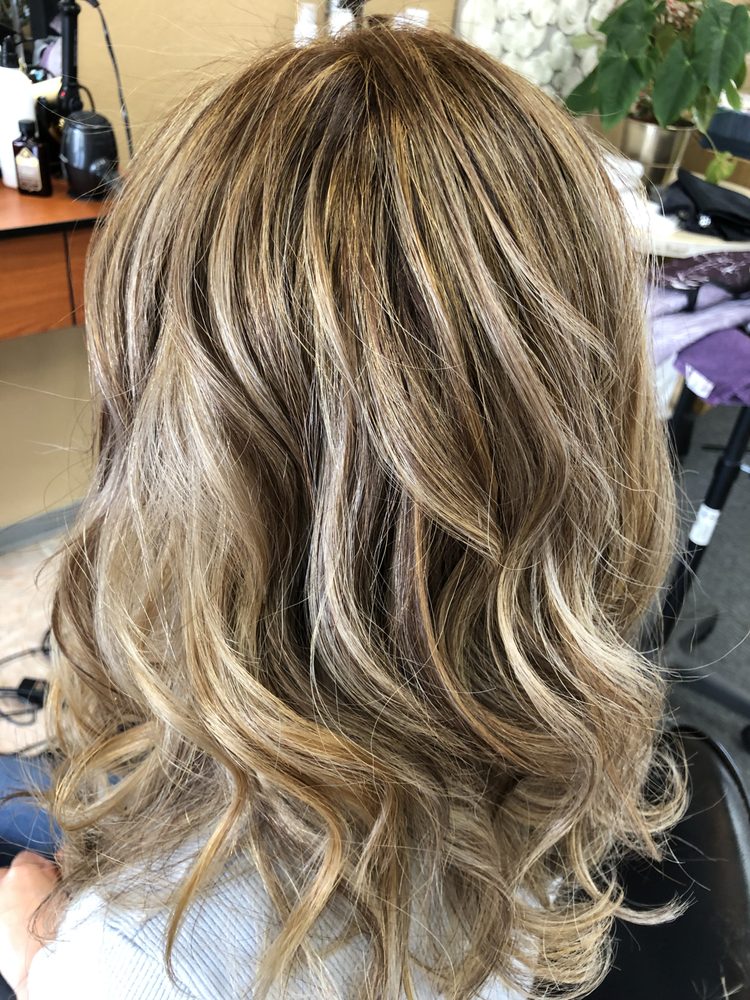 HAIR STUDIO Updated August 2024 11 Photos & 18 Reviews 2540