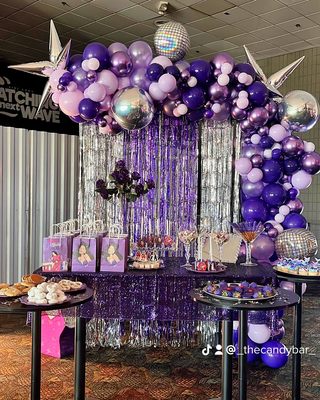 The Candy Bar by null