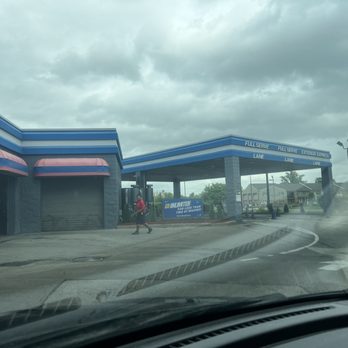 Sparkling Image Car Wash - No cars in line - Car Wash Near Me - Indianapolis, Indiana Sparkling Image Car Wash - No cars in line - Car Wash Near Me - Indianapolis, Indiana