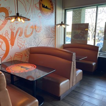 Halal Bros - Dining tables - Mediterranean Near Me - West Sacramento, California Halal Bros - Dining tables - Mediterranean Near Me - West Sacramento, California