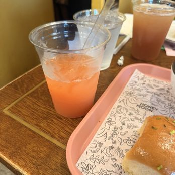 Honeymoon Chicken - Strawberry Pineapple Lemonade - Chicken Shop Near Me - Washington, DC, District of Columbia