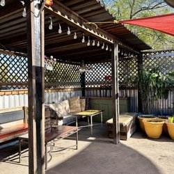 Barzarre - Outside