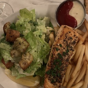 Jules Bistro - Salmon entree - French Near Me - Toronto, Ontario Jules Bistro - Salmon entree - French Near Me - Toronto, Ontario