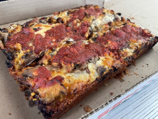 SquareHouse Pizza by null