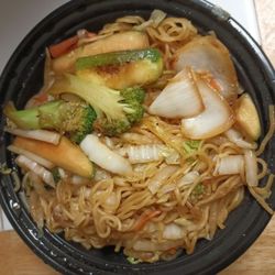Hibachi Express - Vegetable yakisoba