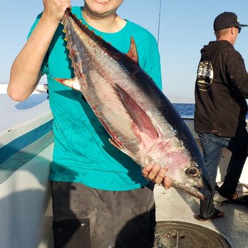 Epic Pacific Charters - Reeling up this bad guy with the help of Daniel and Nick on the Gaff! - Boat Charters Near Me - Huntington Beach, California