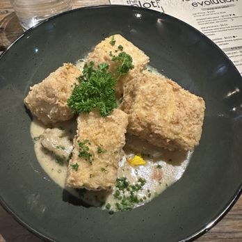 The Plot - Biscuits and gravy - Vegan Near Me - Costa Mesa, California The Plot - Biscuits and gravy - Vegan Near Me - Costa Mesa, California