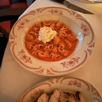 Sammie’s - Vodka pasta - Italian Near Me - Austin, Texas