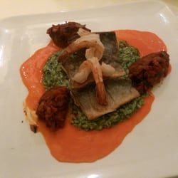 Landgasthaus zur Nocken Toni - Saibling, Garnelen auf Basilicum-Risotto mit Paprikagemüse