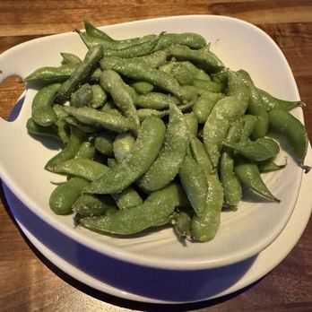 Yard House - Edamame (steamed) - New American Near Me - San Antonio, Texas