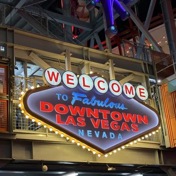 Mickie Finnz - View from patio - Lounges Near Me - Las Vegas, Nevada