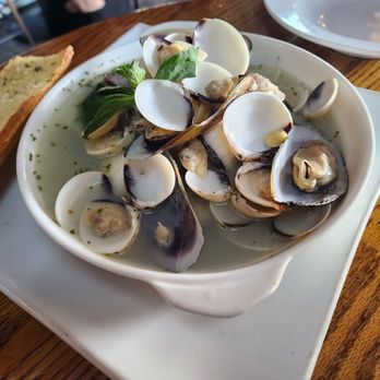 Quinn's Lighthouse - Mussels and class. It use to come in a bucket but this works. Could be a spicier broth. - Seafood Near Me - Oakland, California