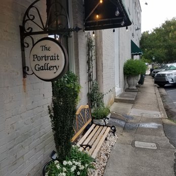 Portrait Gallery Restaurant - Cocktail Bars Near Me - Matthews, North Carolina Portrait Gallery Restaurant - Cocktail Bars Near Me - Matthews, North Carolina