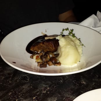 Nick's San Clemente - Braised beef short ribs - American Near Me - San Clemente, California Nick's San Clemente - Braised beef short ribs - American Near Me - San Clemente, California