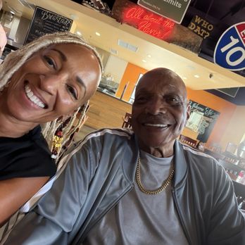 Darrow's New Orleans Grill - Cajun/Creole Near Me - Carson, California