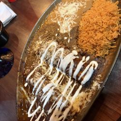 Taco Giro Mexican Grill - W Valencia - Chicken mole enchiladas