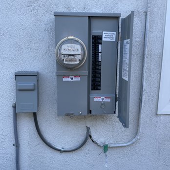 Electrical Current Solutions - Electricians Near Me Electrical Current Solutions - Electricians Near Me