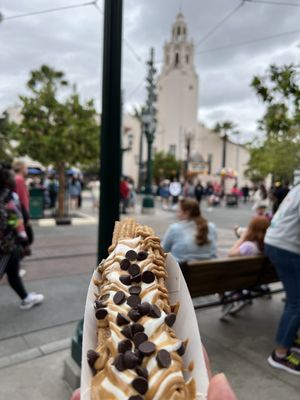Willie’s Churros by null