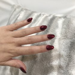 Lux Nails & Spa