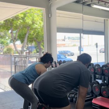 Alvarez Athletic - Trainers Near Me - Los Angeles, California