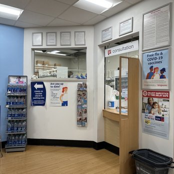 Walgreens - the inside of a pharmacy - Drugstores Near Me - Winter Garden, Florida Walgreens - the inside of a pharmacy - Drugstores Near Me - Winter Garden, Florida