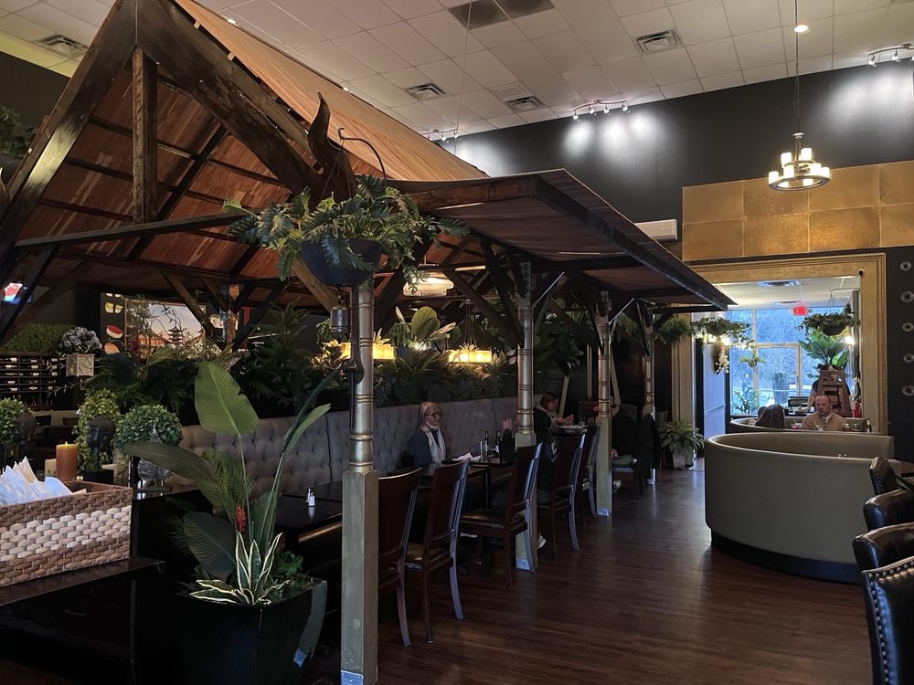 Sabaidee Thai & Sushi Bar