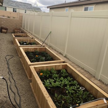 Custom Raised Gardens - Carpenters Near Me