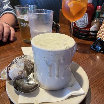 Boston Sail Loft - New England Clam Chowder - Bars Near Me - Boston, Massachusetts