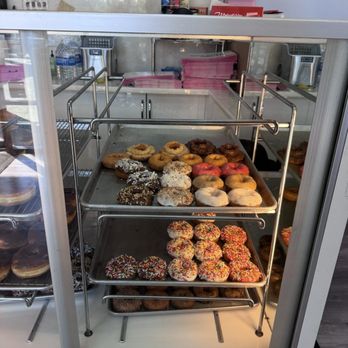 Vasy's Donut Shop - Donuts Near Me - Fremont, California