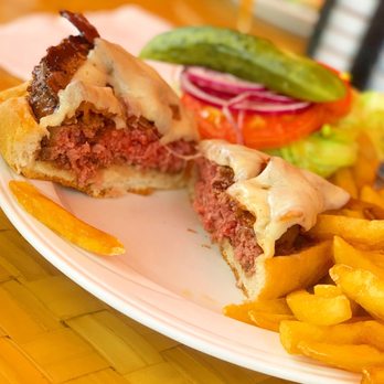 Coral Lakes Cafe - Medium Rare Bacon Cheeseburger. Perfect! - Cafes Near Me - Boynton Beach, Florida Coral Lakes Cafe - Medium Rare Bacon Cheeseburger. Perfect! - Cafes Near Me - Boynton Beach, Florida