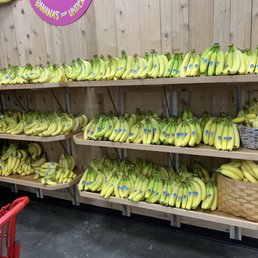 Newly installed, fully stocked Banana shelves, $0.19 each ($0.25 for organic) Newly installed, fully stocked Banana shelves, $0.19 each ($0.25 for organic)