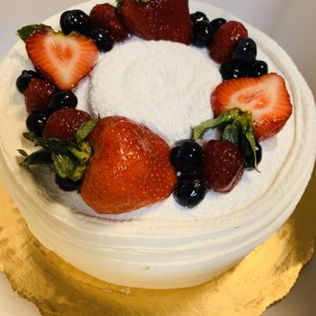 Publix - Chantilly cake - Grocery Near Me - Charlotte, North Carolina Publix - Chantilly cake - Grocery Near Me - Charlotte, North Carolina