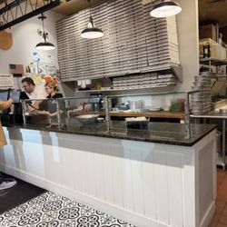 Carla's Pizzeria