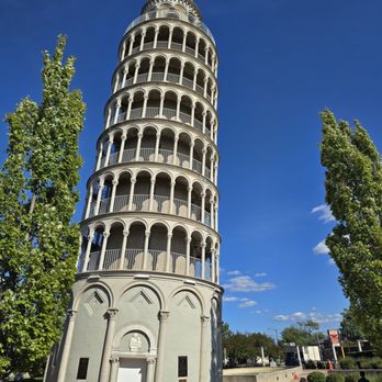 Leaning Tower of Niles - Landmarks & Historical Buildings Near Me - Niles, Illinois