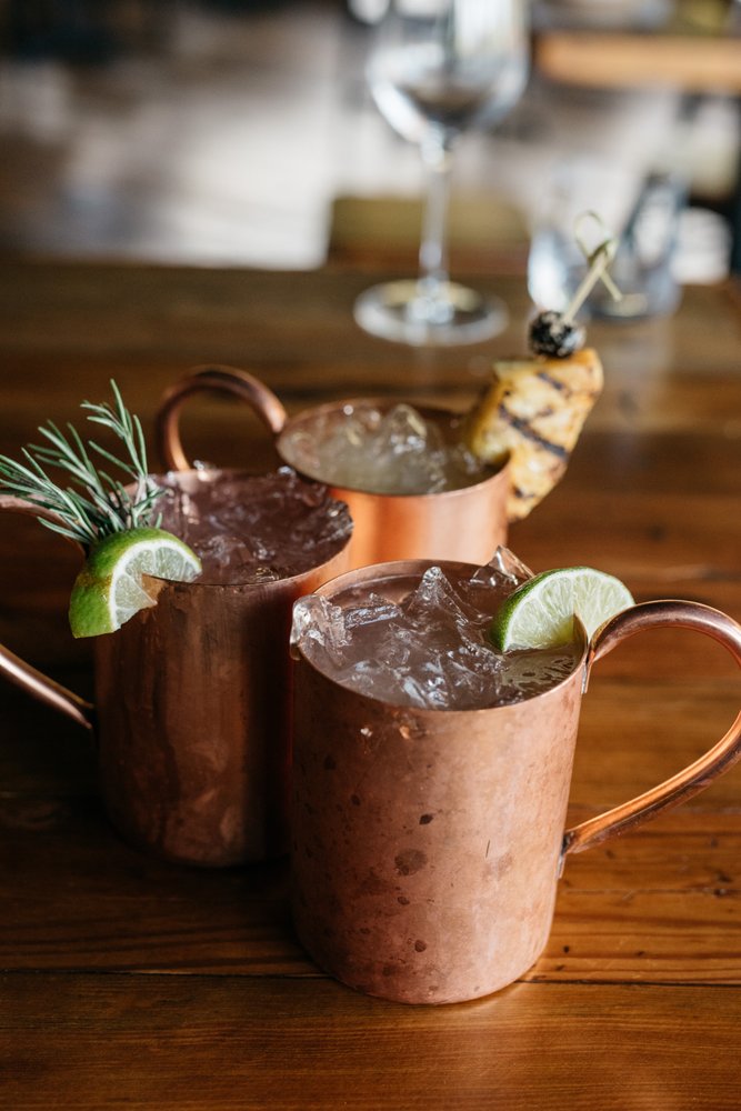 Versante Hearth + Bar