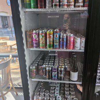 Humle Beer House - Beer Bar Near Me - Citrus Heights, California