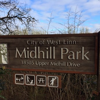 Midhill Park - Parks Near Me - West Linn, Oregon