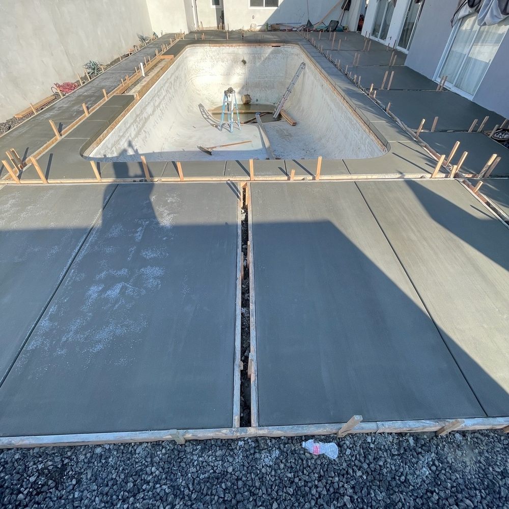 Chencho Modern Concrete - After concrete pouring around pool - Masonry/Concrete Near Me Chencho Modern Concrete - After concrete pouring around pool - Masonry/Concrete Near Me