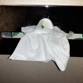 Oak Tree Inn - Lettuce on the tissue box - Hotels Near Me - Monrovia, California