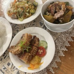 Cusina ni Nanay Maria - Pancit Habhab, lechon carajay, pinakbet